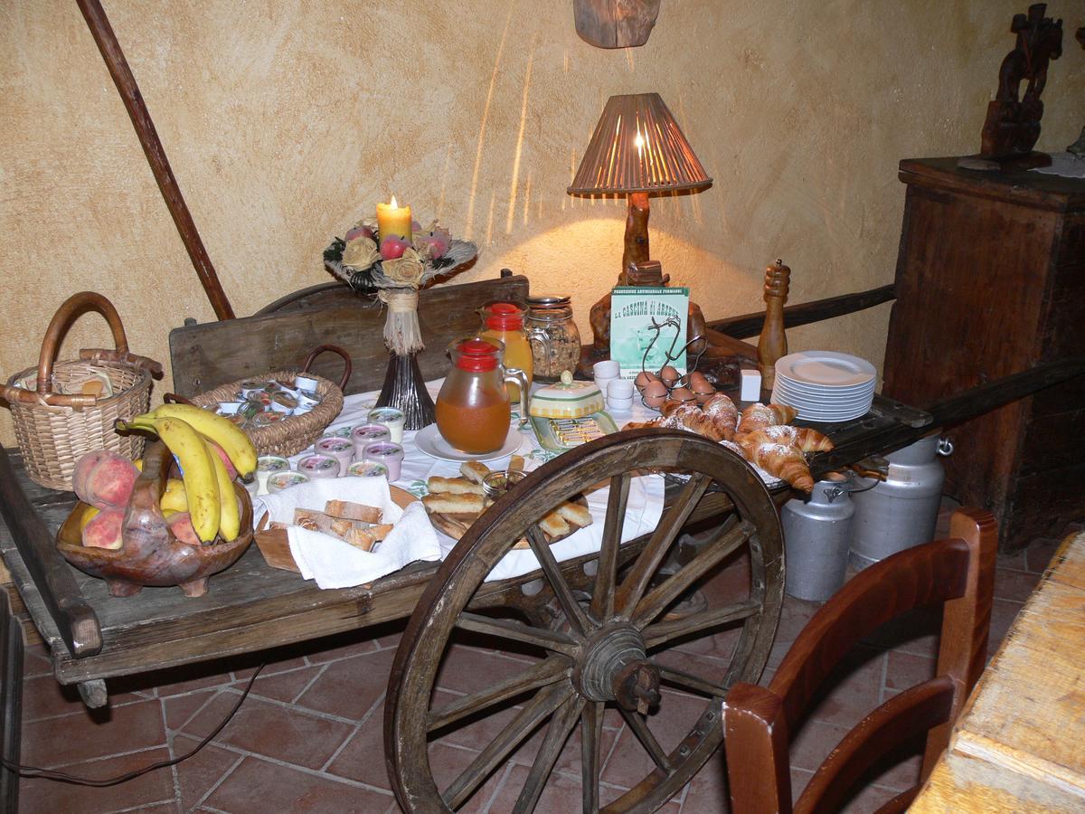 Il Cappellaio Matto Bed & Breakfast Montalto Ligure Екстериор снимка