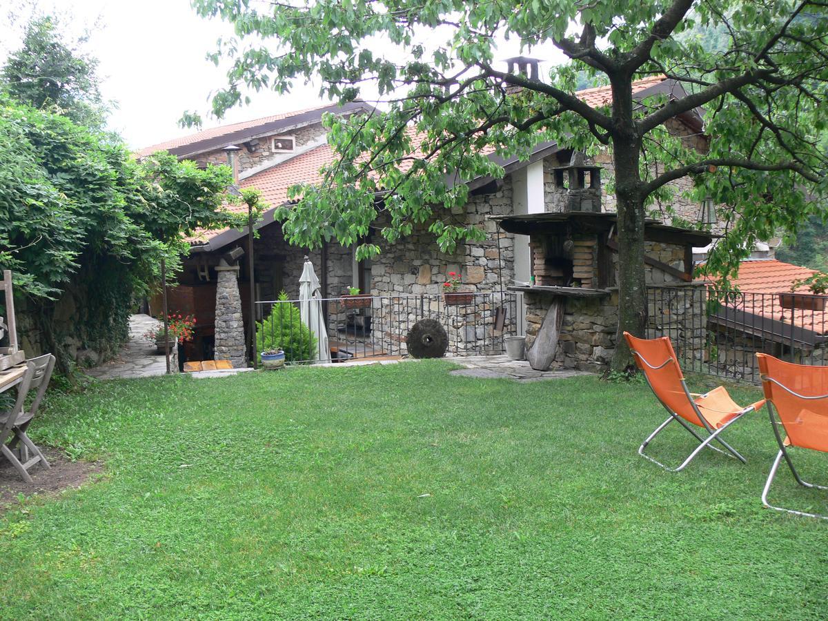 Il Cappellaio Matto Bed & Breakfast Montalto Ligure Екстериор снимка