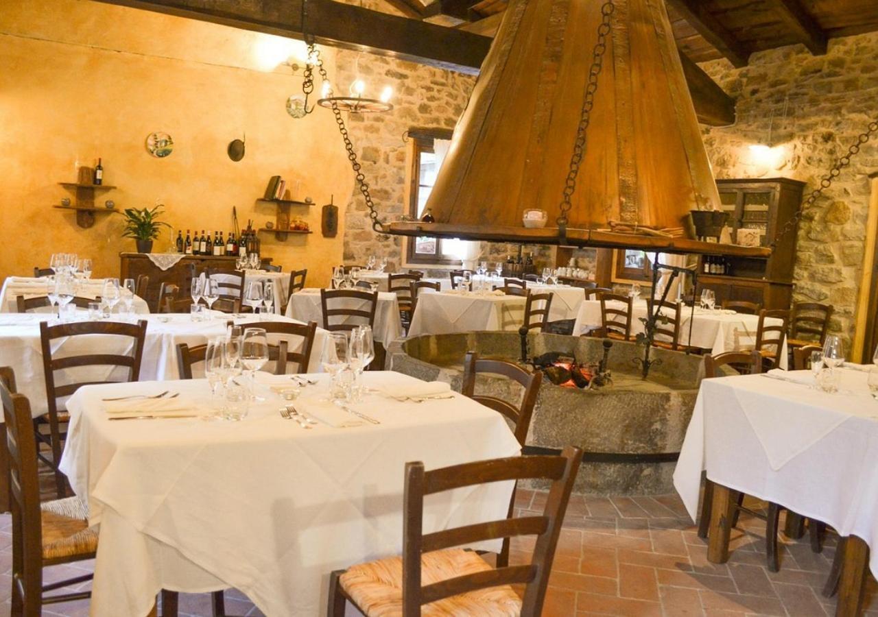 Il Cappellaio Matto Bed & Breakfast Montalto Ligure Екстериор снимка