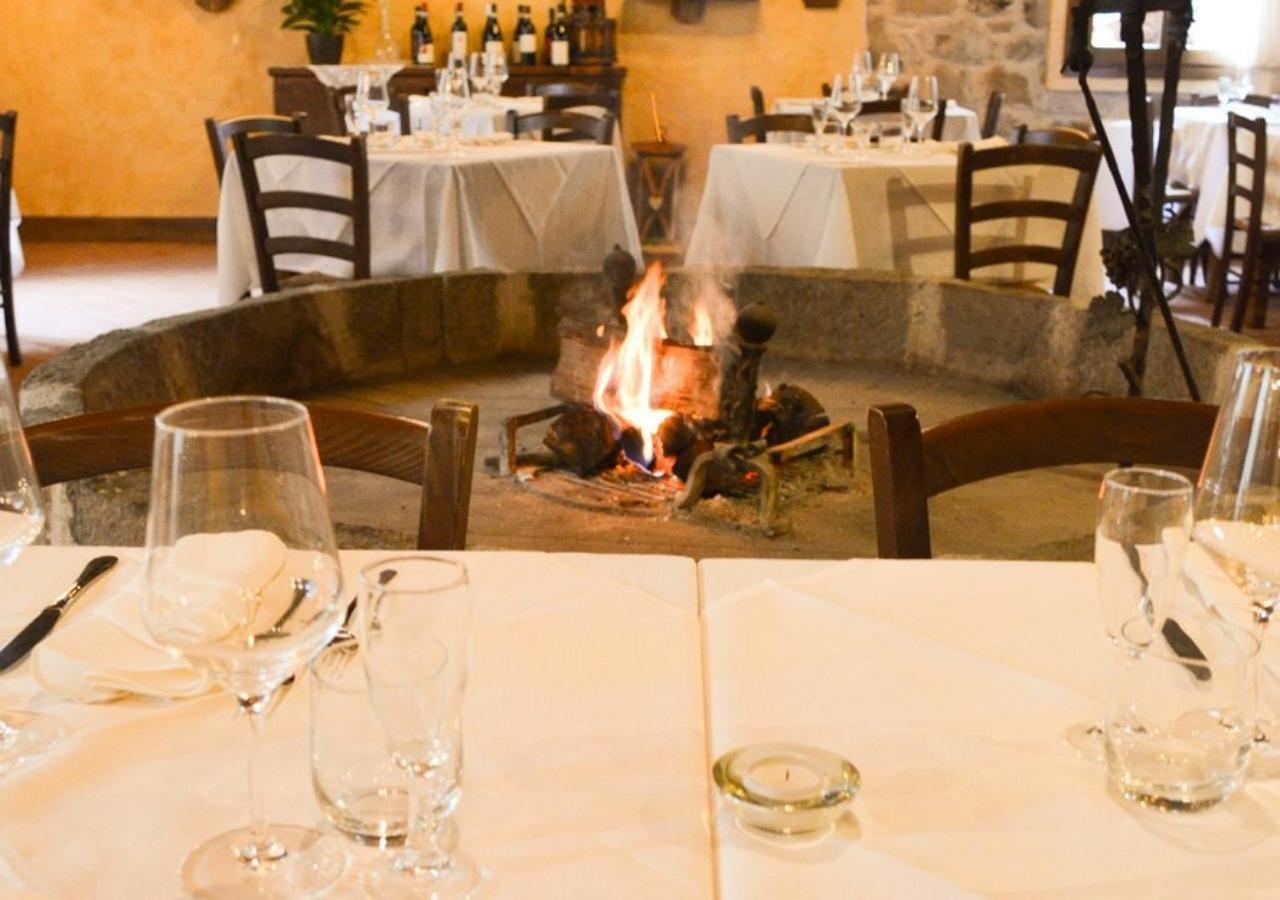 Il Cappellaio Matto Bed & Breakfast Montalto Ligure Екстериор снимка