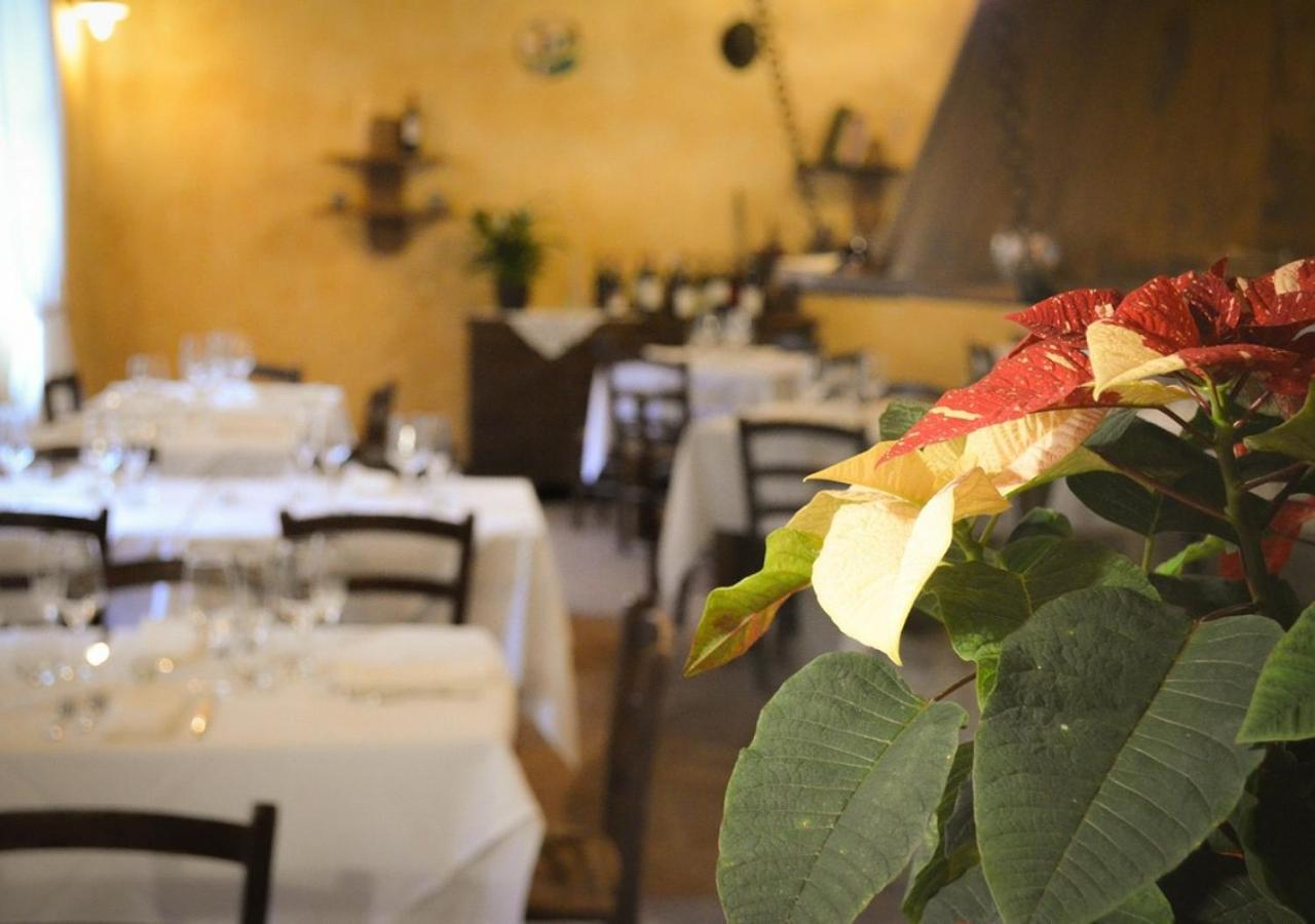 Il Cappellaio Matto Bed & Breakfast Montalto Ligure Екстериор снимка